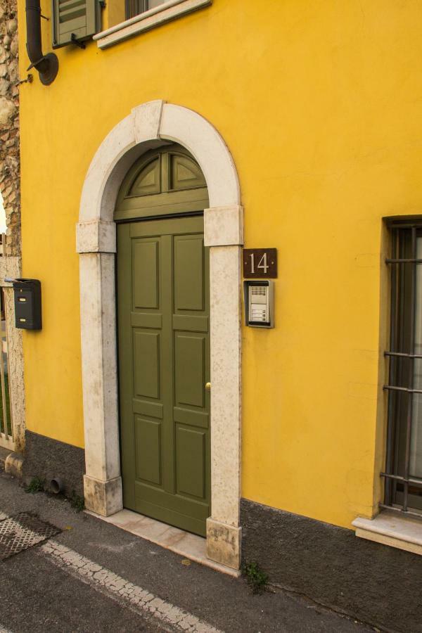 Goccia Di Lago Desenzano del Garda Eksteriør bilde