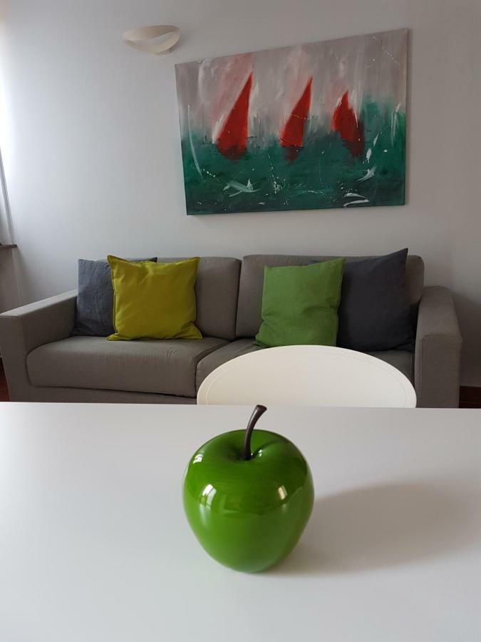 Goccia Di Lago Desenzano del Garda Eksteriør bilde